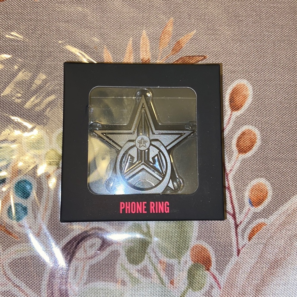 Jeffree Star phone ring